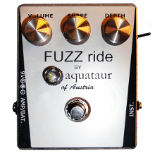 A fuzzride version with Gus Smalley´s Green Bomb extensions